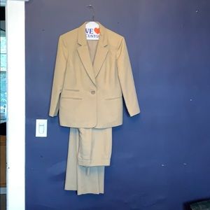 Jones New York suit